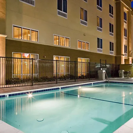 Hampton Inn & Suites Pittsburg 