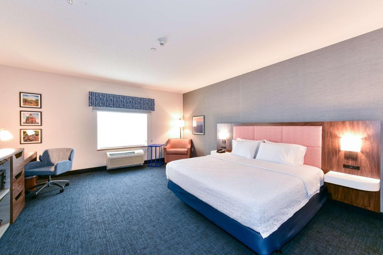 Hotel Hampton Inn&suites 3*